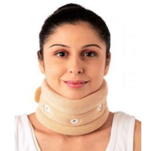 Vissco M Regular Cervical Collar