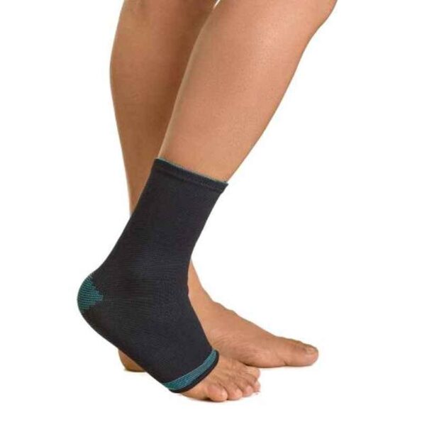 Dyna Large Breathable Fabric Comfort Ankle Support