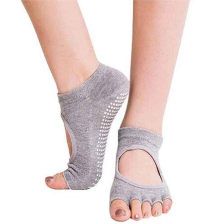 Strauss Medium Grey Yoga Socks