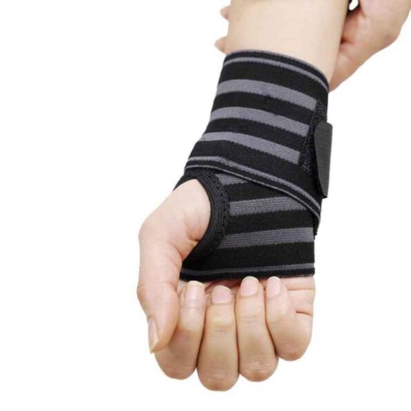 P+caRe Black Wrist Brace