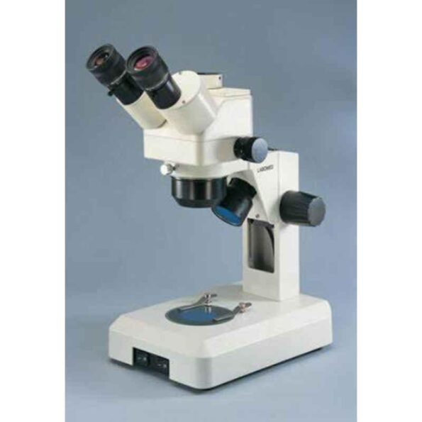 Labomed Trinocular Stereozoom Microscope