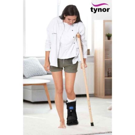 Tynor D52DCZ Steel & Nylon Black Short Air Walker Boot