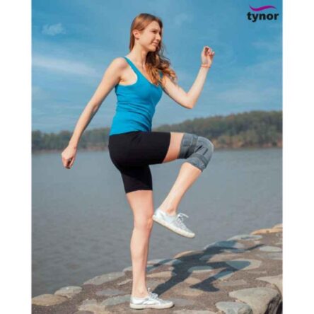 Tynor Knee Cap with Rigid Hinge Support & Normal Flexion