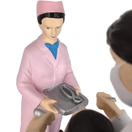 iDENTical Sculpture (5025)