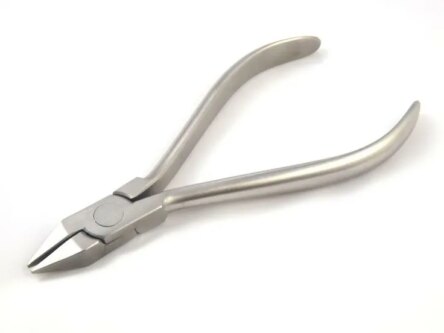 API Orthodontic Pliers TC – Three Beak/3 Prong